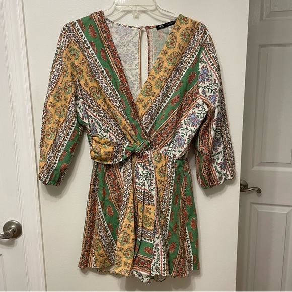 Zara Romper - Picture 4 of 10